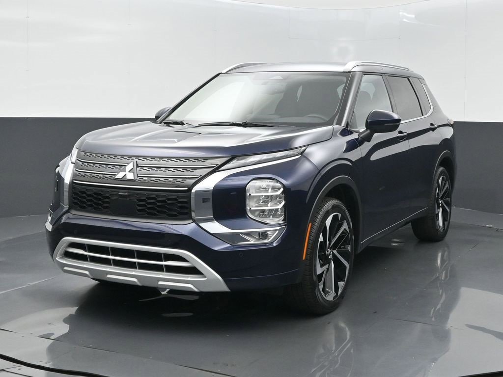 Used 2024 Mitsubishi Outlander SEL image 7