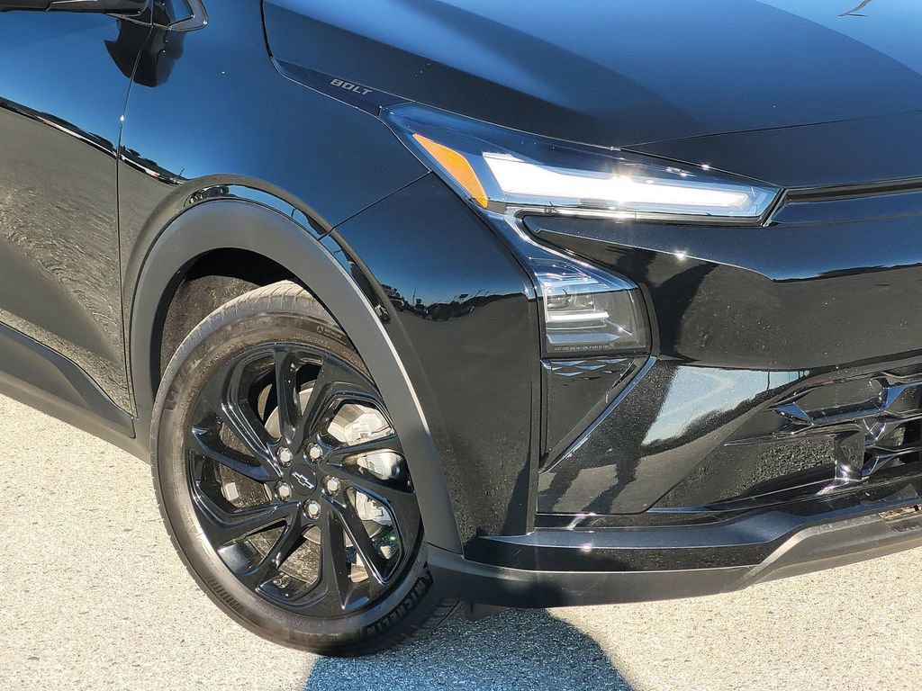 New 2027 Chevrolet Bolt RS w/ Technology Package image 6