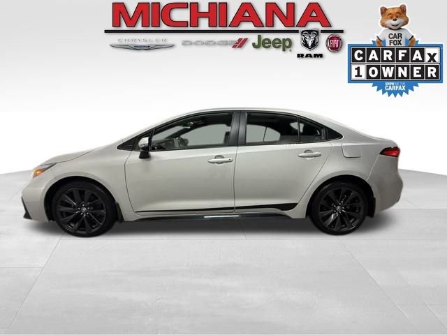 Used 2024 Toyota Corolla SE image 1