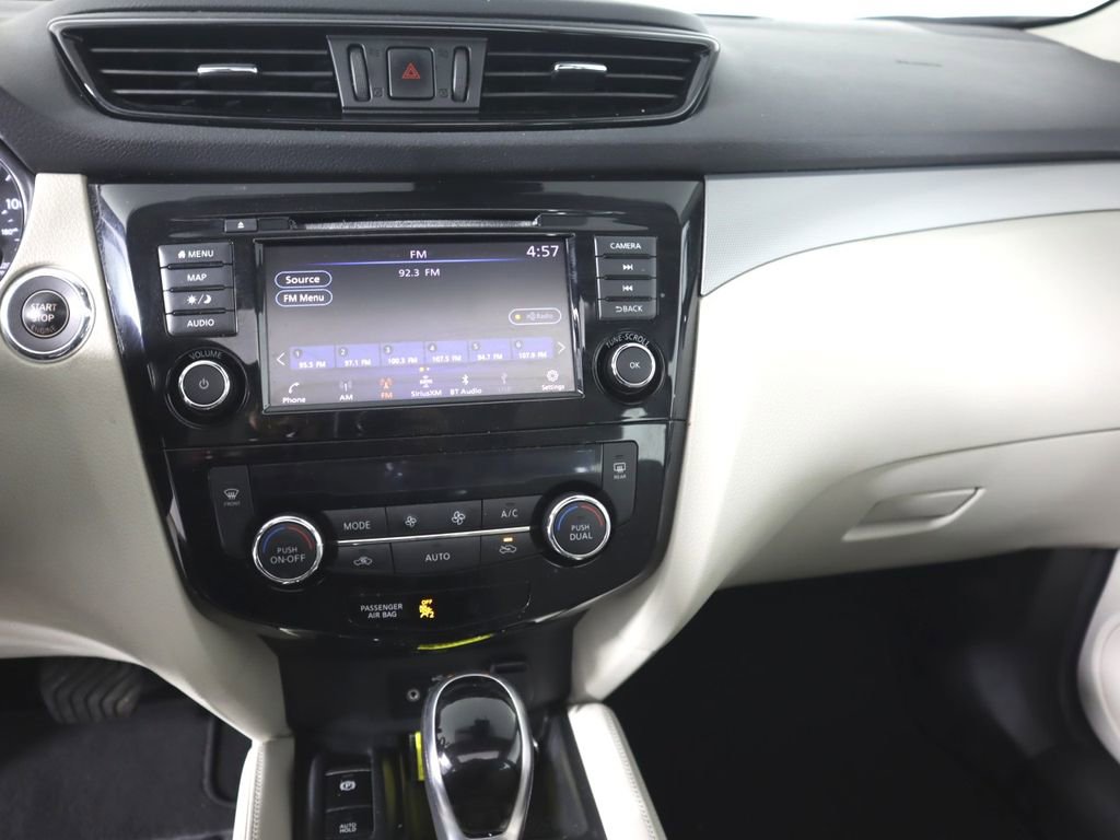 Certified 2020 Nissan Rogue Sport SL w/ Premium Package image 10