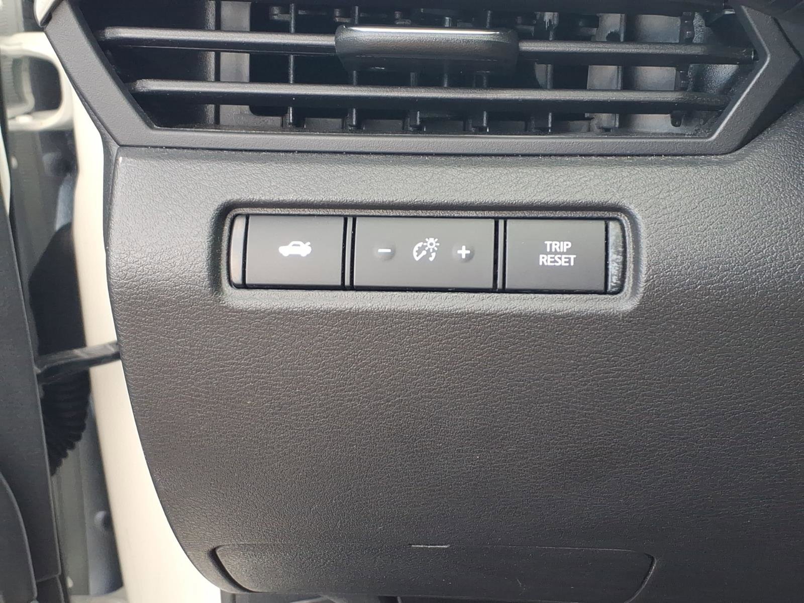 Used 2023 Nissan Altima 2.5 SV AWD/4WD image 21
