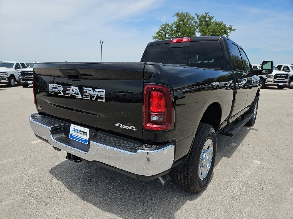 New 2026 RAM 2500 Tradesman AWD/4WD image 7
