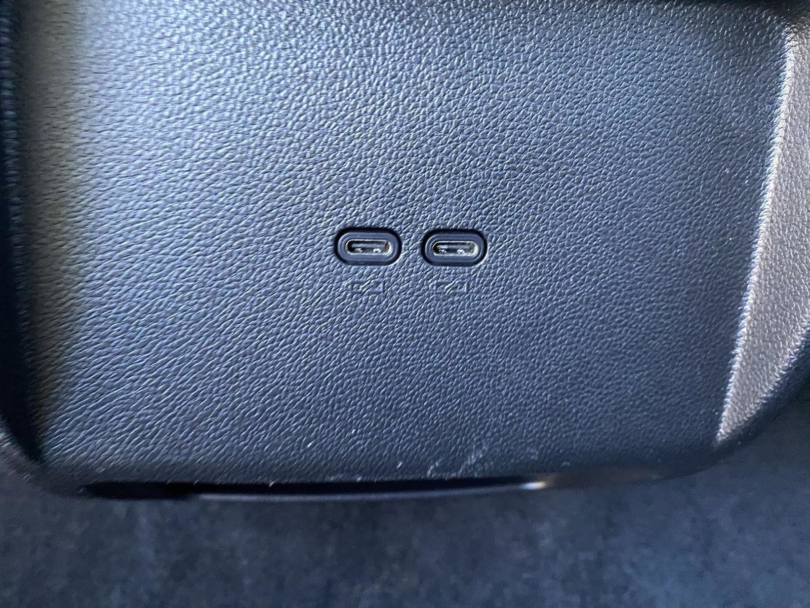 Used 2025 Chevrolet Equinox EV LT w/ Convenience Package image 11