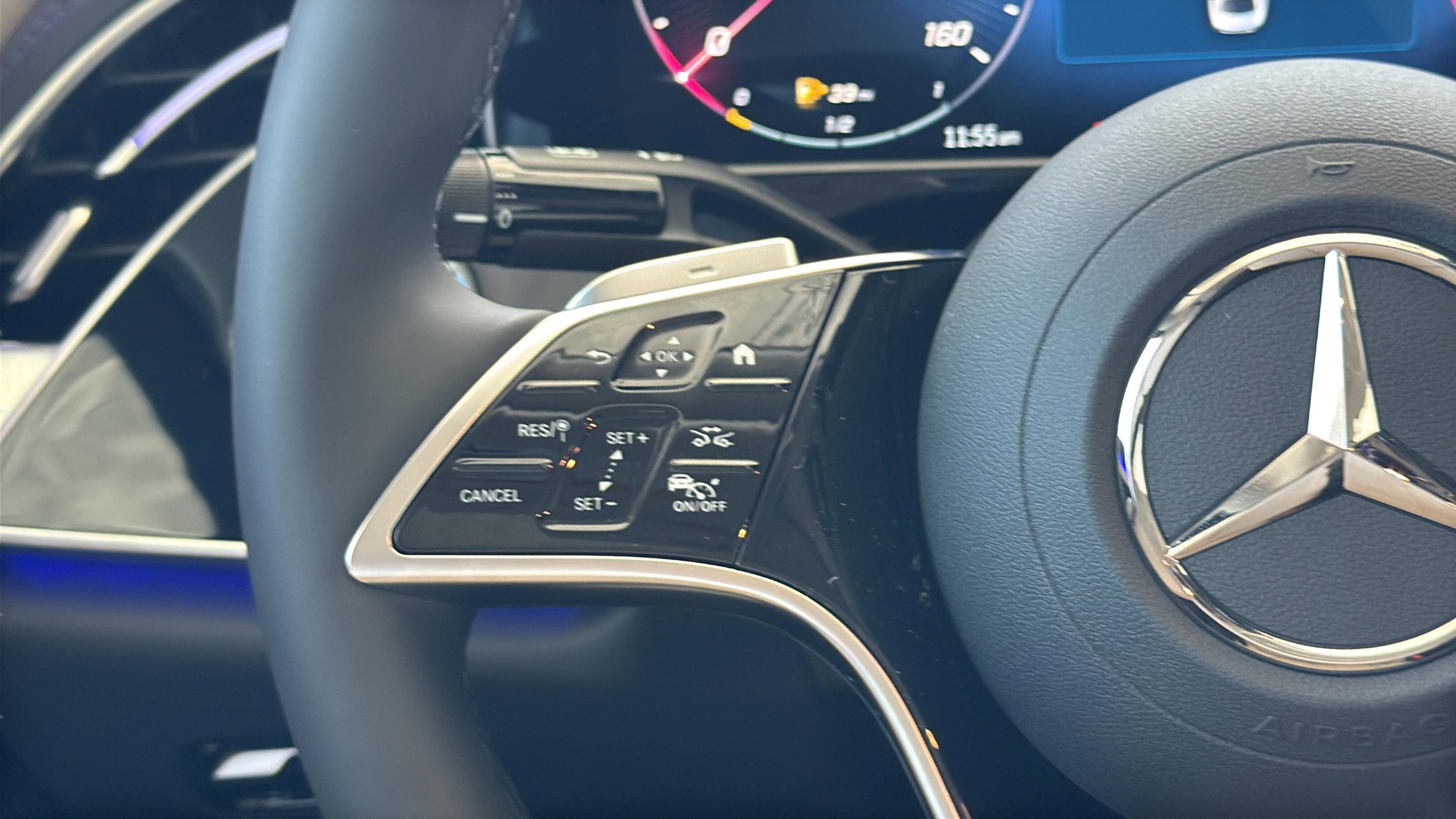 New 2026 Mercedes-Benz E 450 4MATIC Sedan image 34