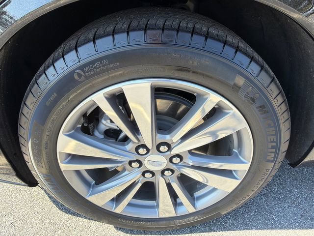 Used 2025 Cadillac XT6 Premium Luxury image 11