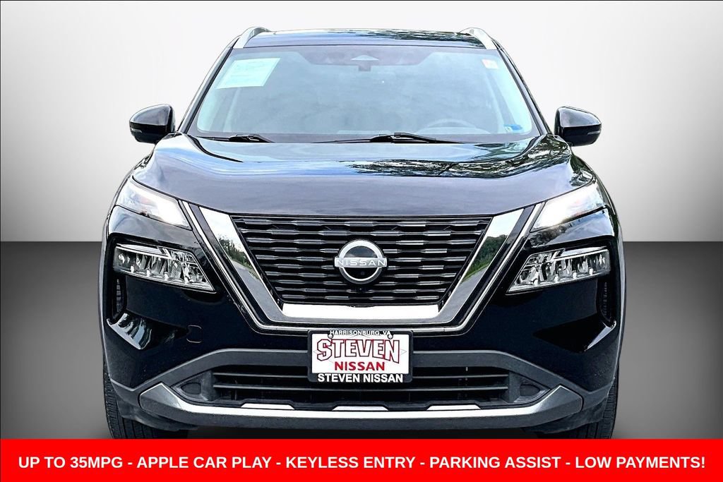Used 2023 Nissan Rogue SL FWD image 2