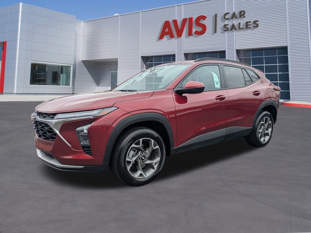 Used 2025 Chevrolet Trax LT w/ LT Convenience Package image 1