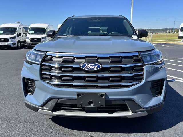 New 2027 Ford Explorer Active RWD image 13