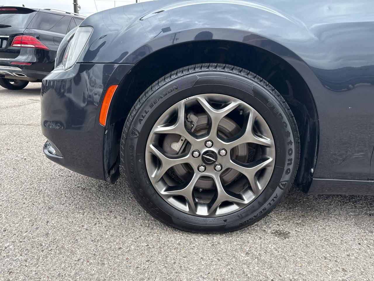 Used 2017 Chrysler 300 S AWD/4WD image 26