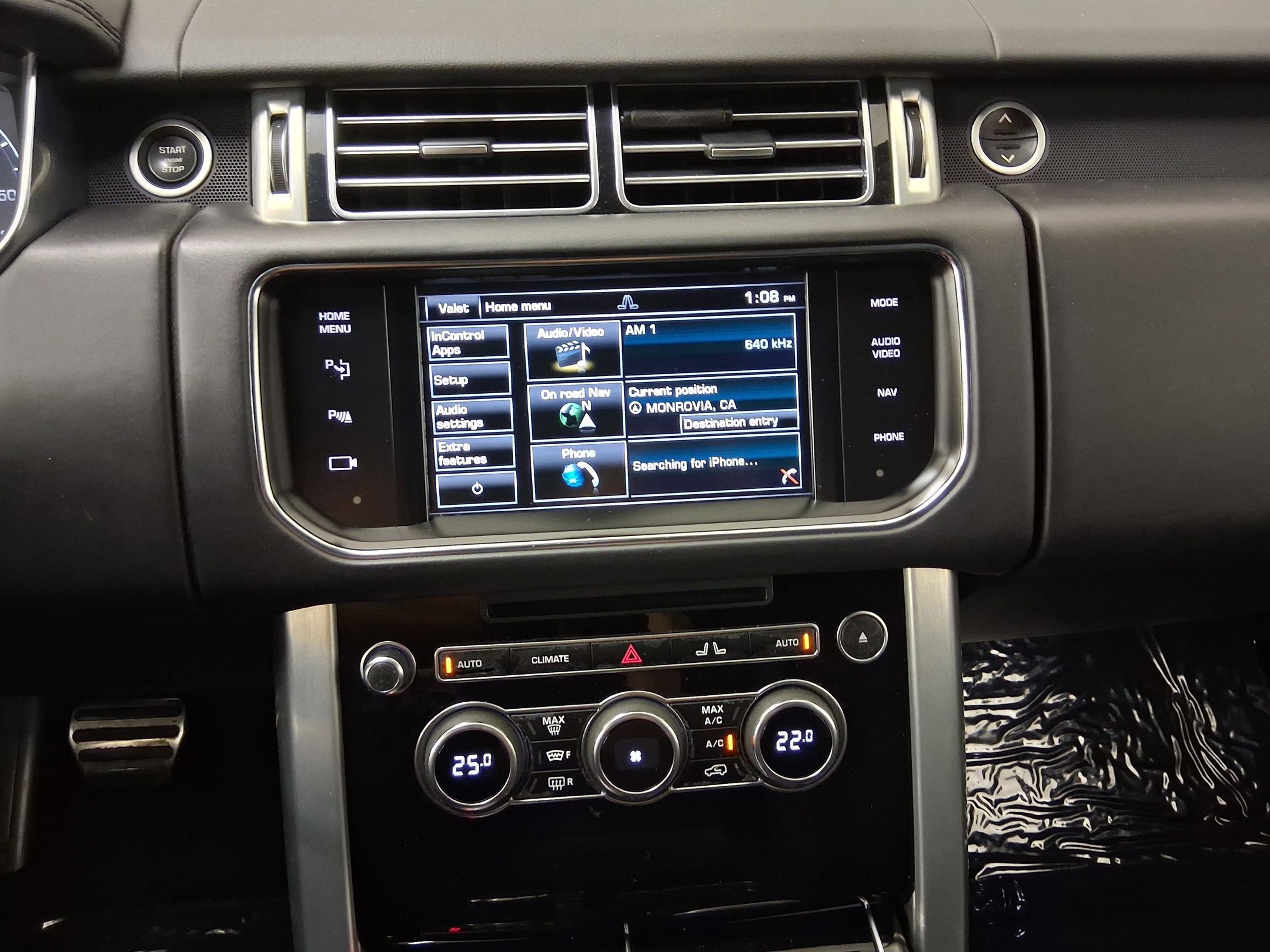 Used 2015 Land Rover Range Rover Supercharged image 25