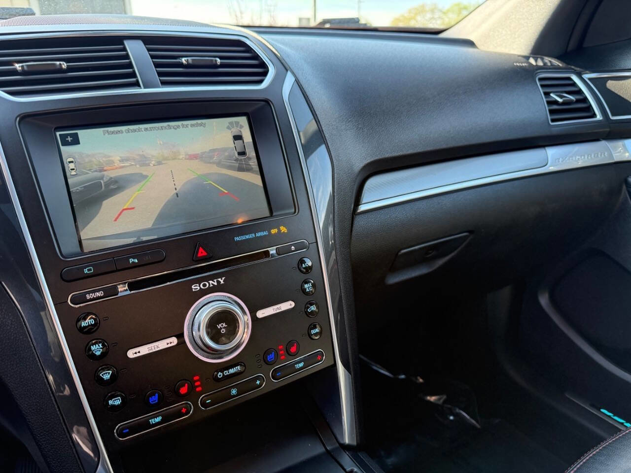 Used 2018 Ford Explorer Sport w/ Equipment Group 401A image 21