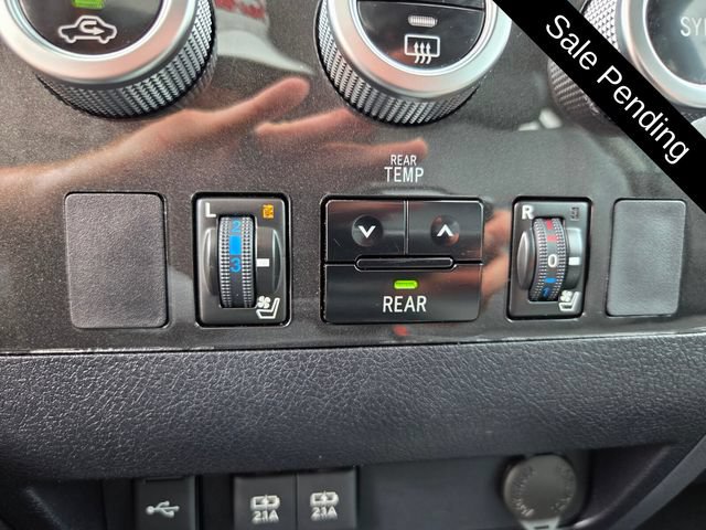 Used 2020 Toyota Sequoia Platinum RWD image 35