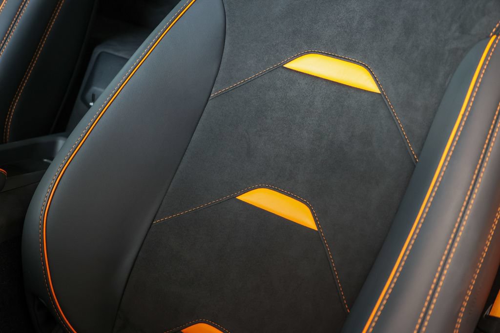Used 2024 Lamborghini Huracan Tecnica RWD image 42