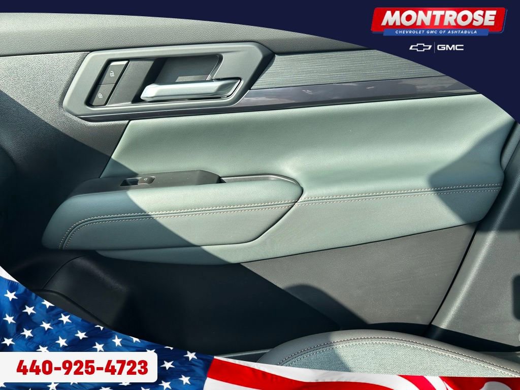 New 2026 GMC Terrain AT4 w/ Technology Package II image 12