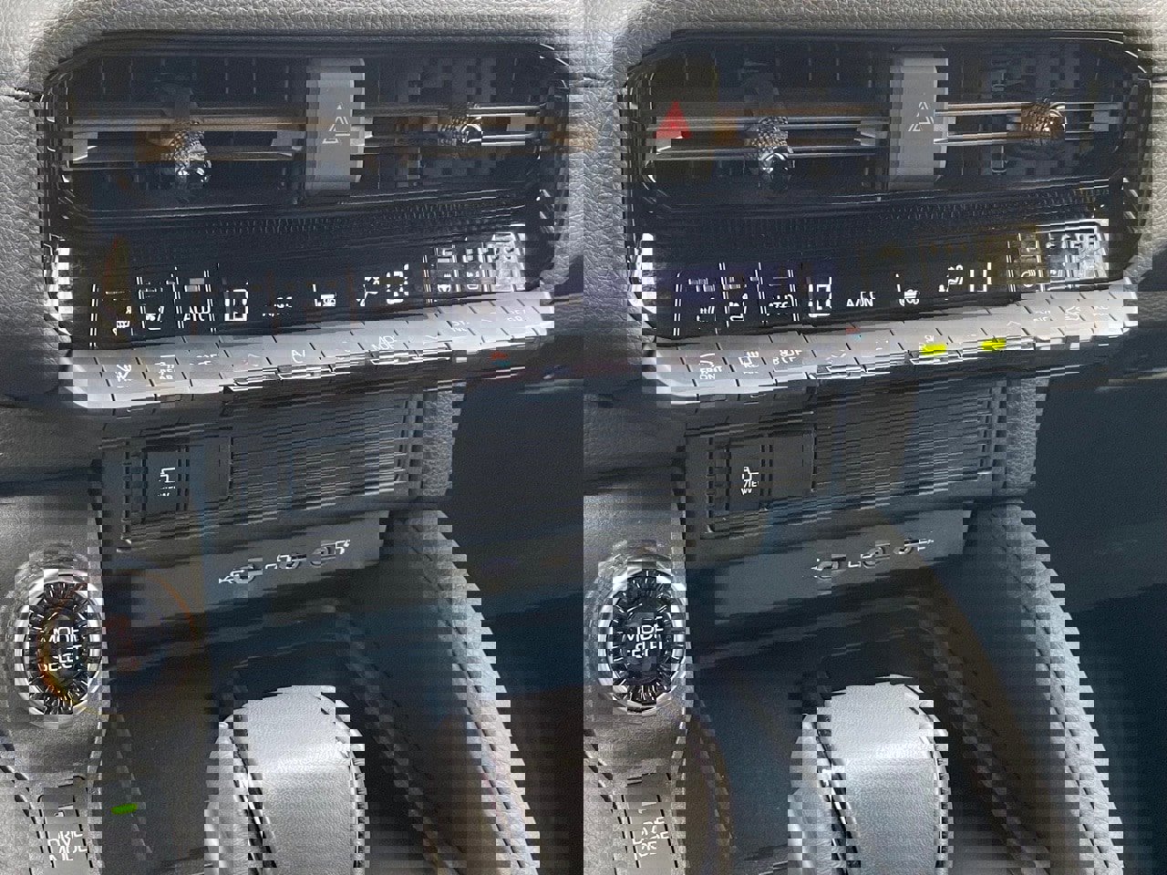 Used 2025 Toyota Land Cruiser image 29