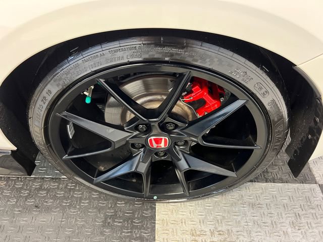 Used 2024 Honda Civic Type R image 15