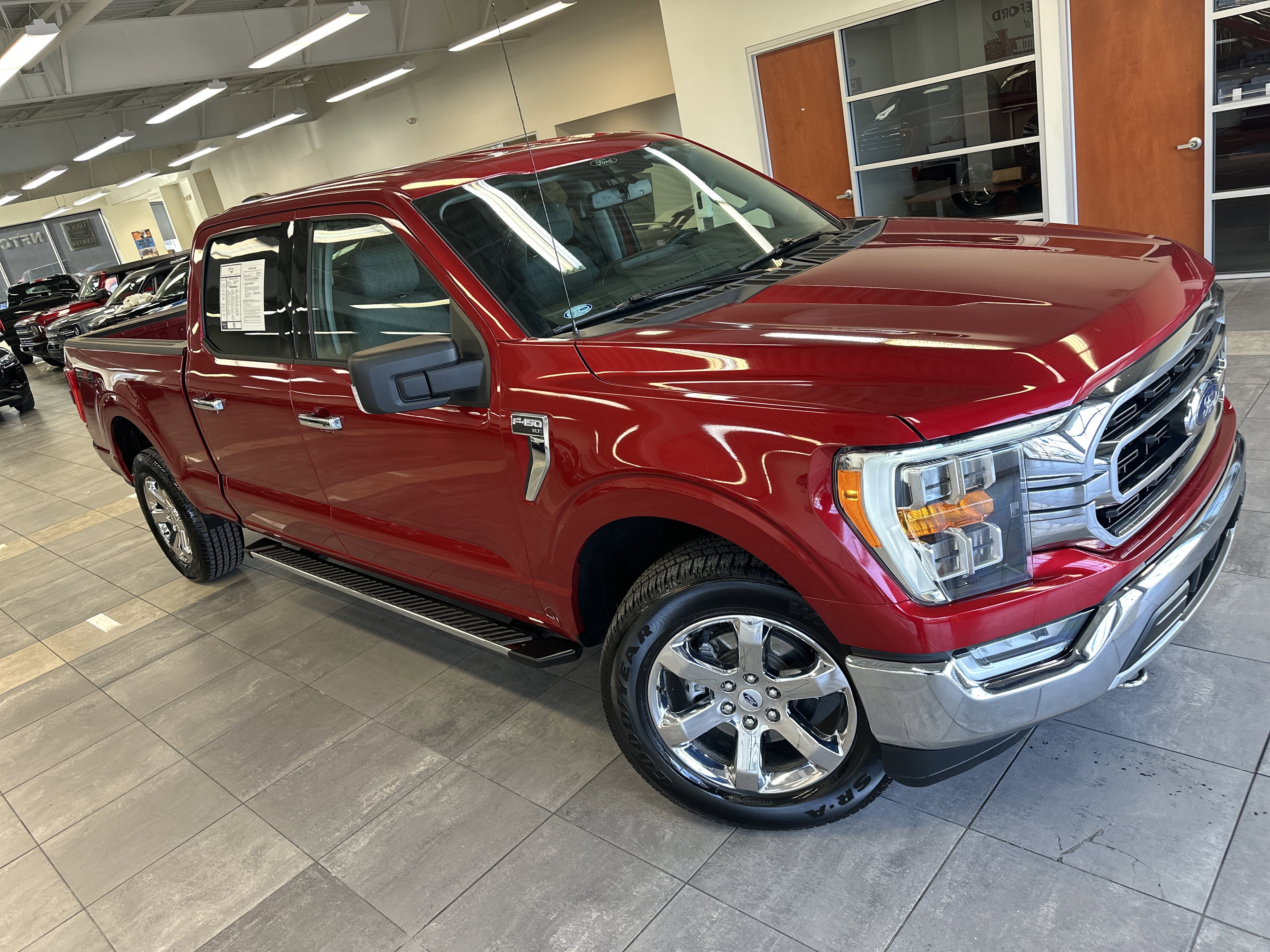Used 2021 Ford F150 XLT w/ Equipment Group 302A High image 12
