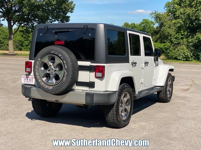 Used 2016 Jeep Wrangler Unlimited Sahara AWD/4WD image 7