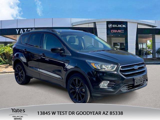 Used 2017 Ford Escape SE w/ SE Sport Appearance Package
