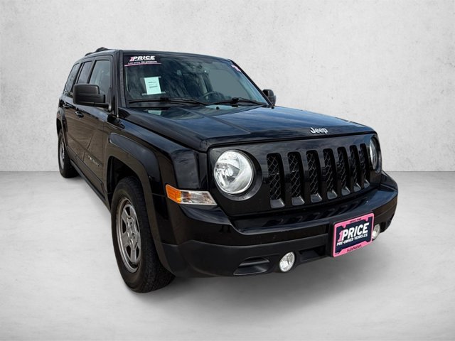 Used 2015 Jeep Patriot Sport w/ Power Value Group FWD image 3