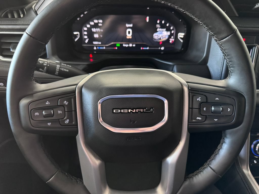Certified 2024 GMC Yukon Denali AWD/4WD image 17