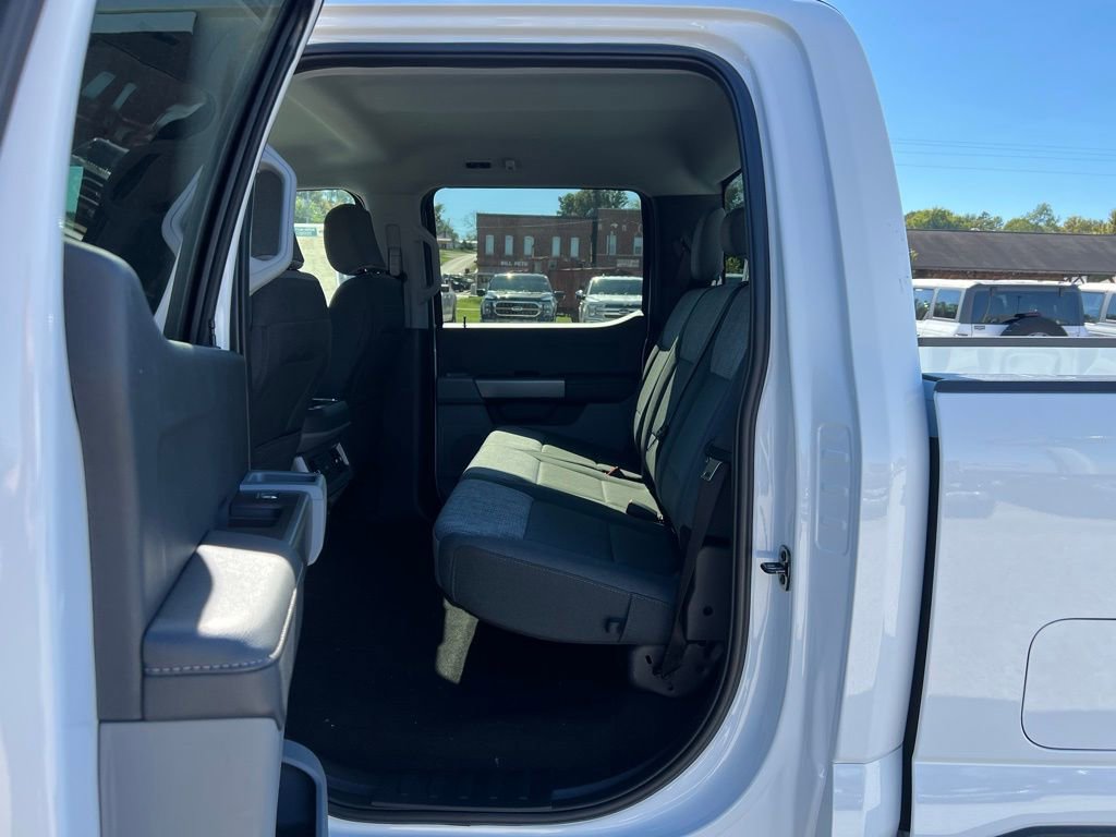 New 2026 Ford F250 XLT w/ FX4 Off-Road Package image 16