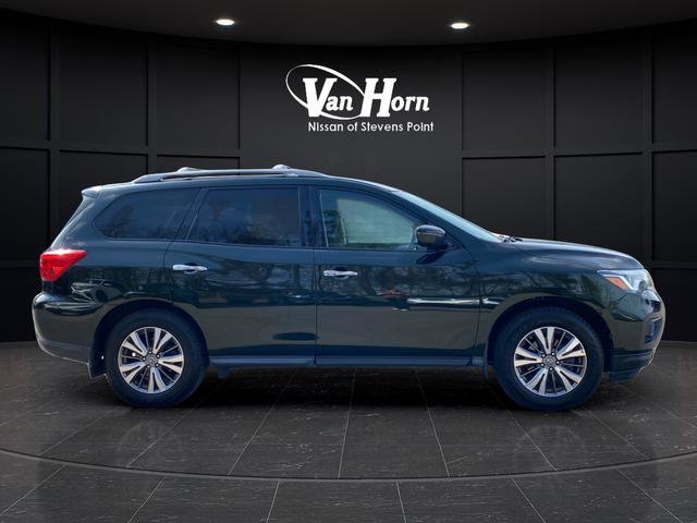 Used 2019 Nissan Pathfinder SV w/ SV Tech Package AWD/4WD image 8