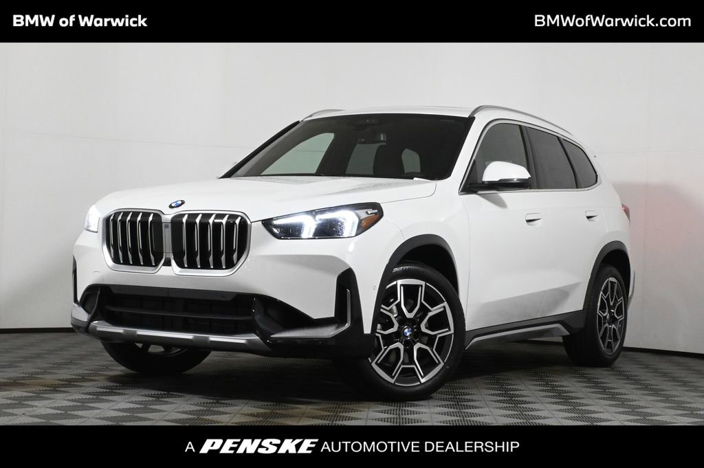 Used 2026 BMW X1 xDrive28i w/ Technology Package image 1