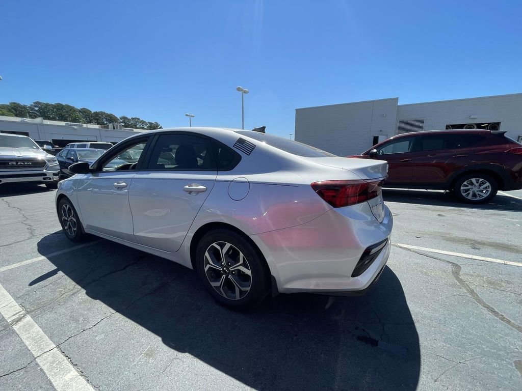 Used 2020 Kia Forte LXS image 16