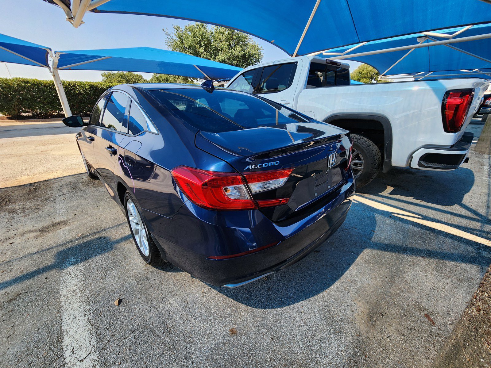 Used 2019 Honda Accord LX image 3