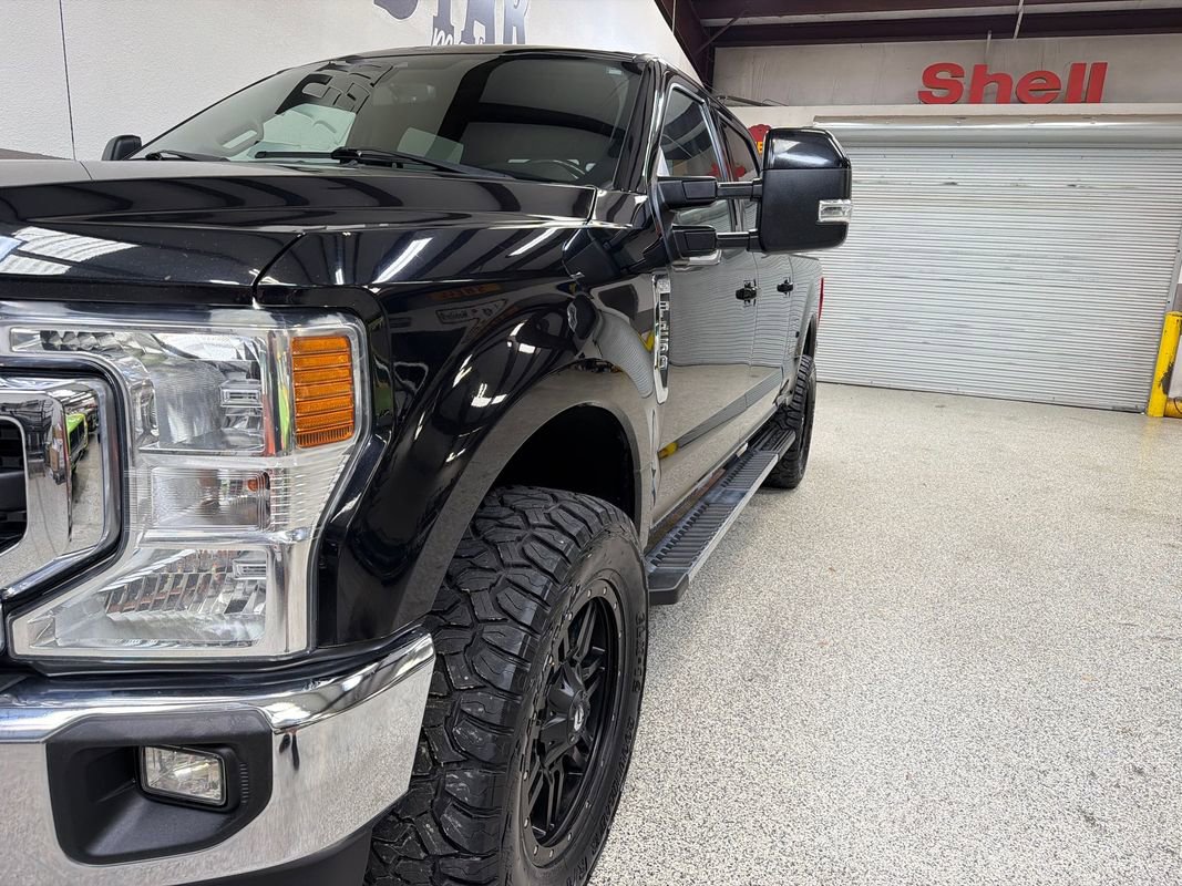 Used 2021 Ford F250 Lariat w/ FX4 Off-Road Package AWD/4WD image 10