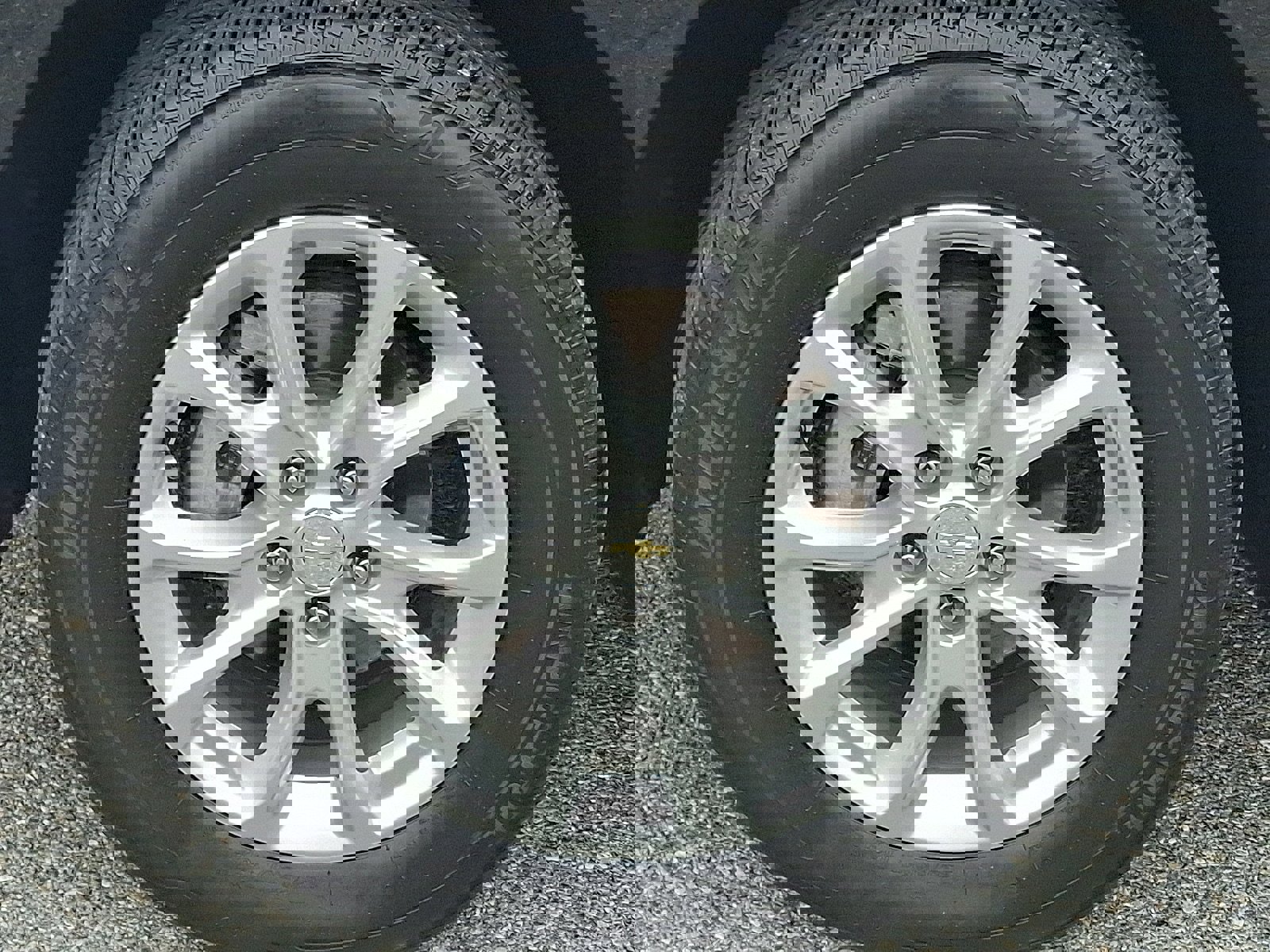 Used 2021 Chevrolet Equinox LT image 9