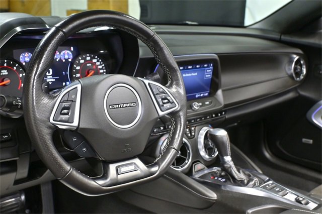 Certified 2022 Chevrolet Camaro SS image 25