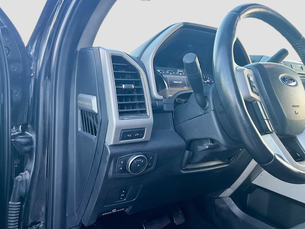 Used 2017 Ford F350 Lariat w/ Chrome Package AWD/4WD image 10