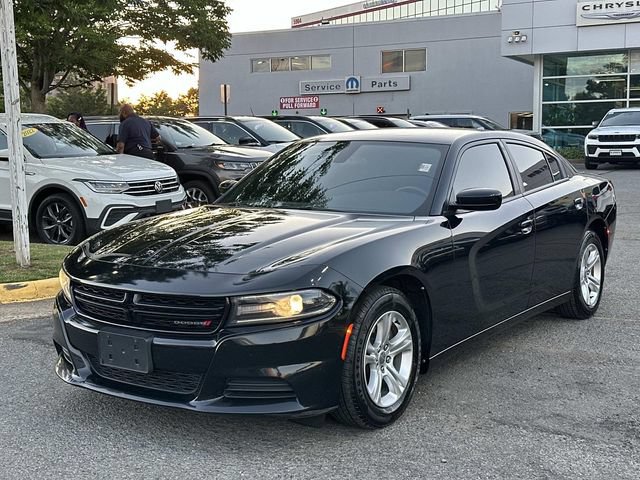 Used 2020 Dodge Charger SXT RWD image 6