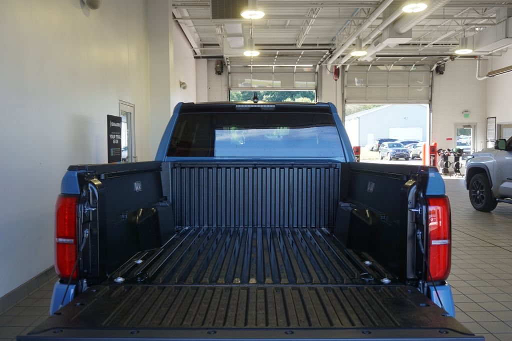 New 2026 Toyota Tacoma SR5 AWD/4WD image 18