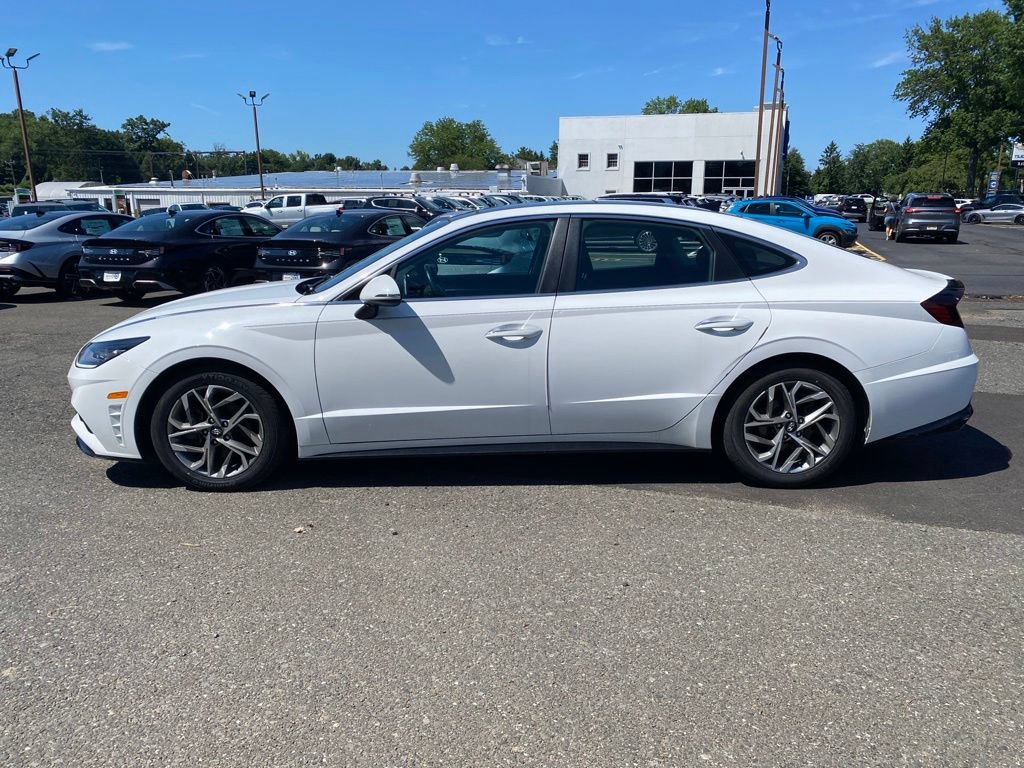 Certified 2023 Hyundai Sonata SEL w/ Convenience Package FWD image 7