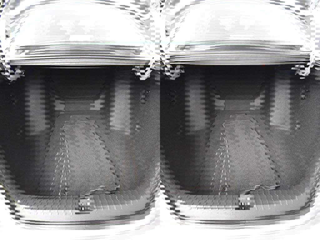 Used 2023 Honda Accord LX image 31