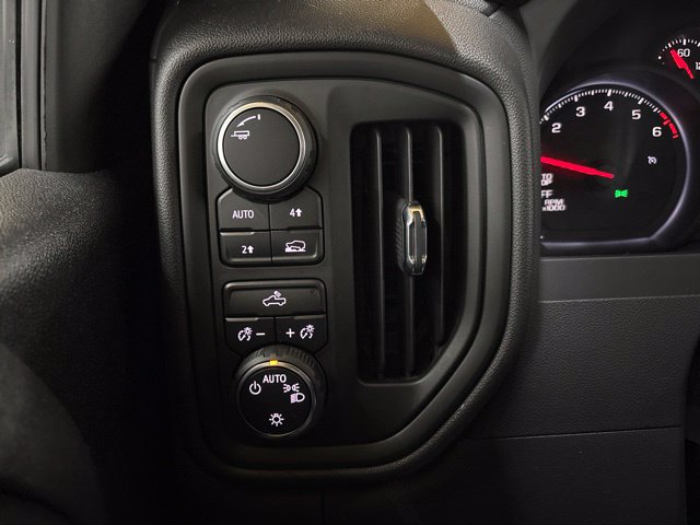 Used 2022 Chevrolet Silverado 1500 W/T w/ WT Value Package AWD/4WD image 35