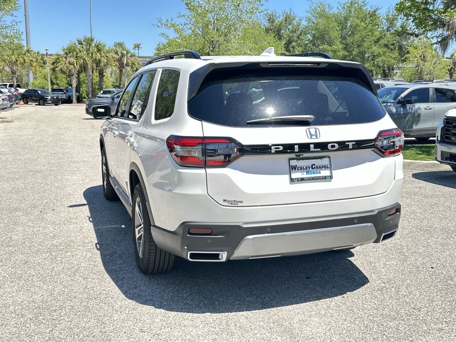 New 2026 Honda Pilot EX-L image 4