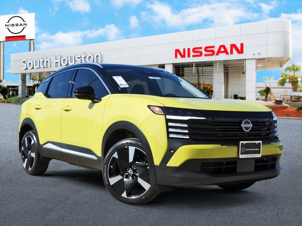 New 2025 Nissan Kicks SR