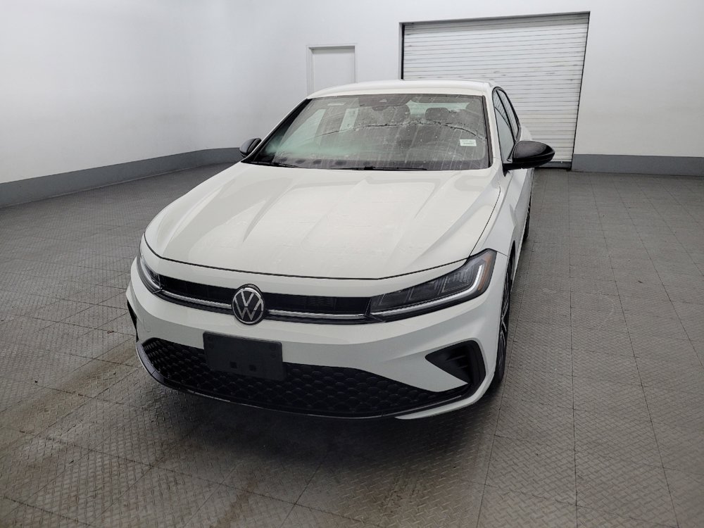 Used 2025 Volkswagen Jetta Sport FWD image 15