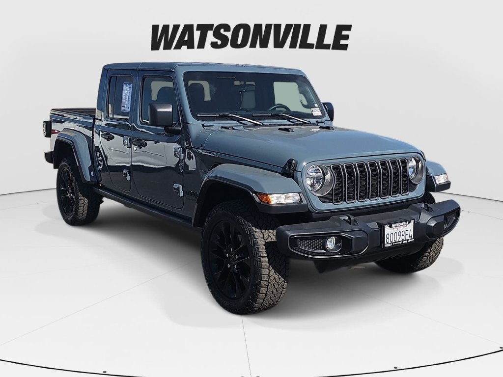 Used 2025 Jeep Gladiator Sport