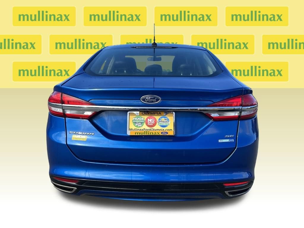 Used 2017 Ford Fusion SE image 28