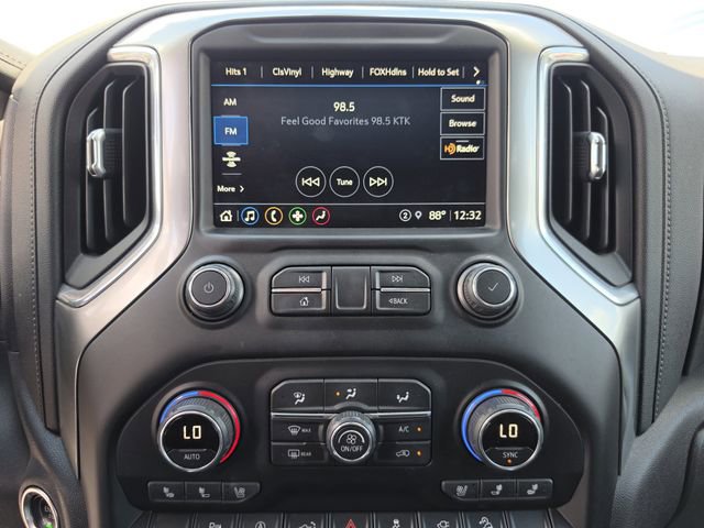 Used 2021 Chevrolet Silverado 1500 LTZ AWD/4WD image 25
