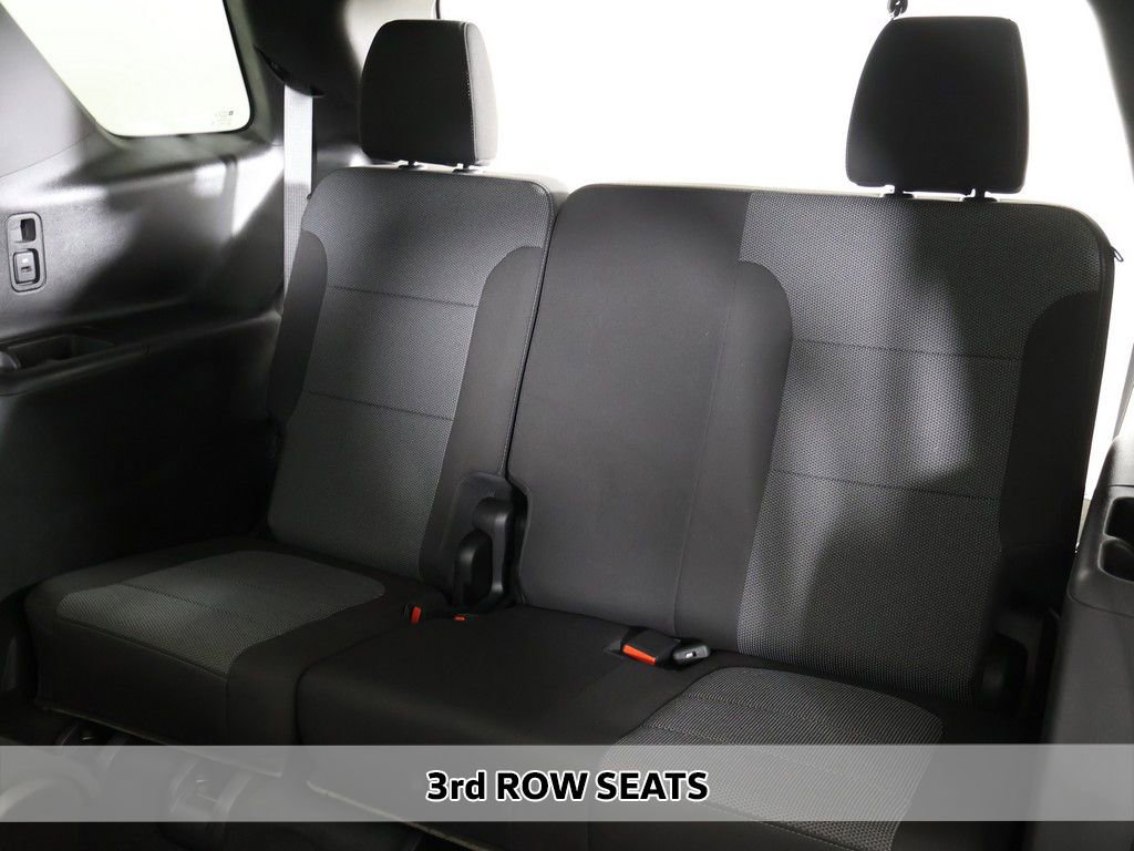 Used 2022 Chevrolet Traverse LT image 8