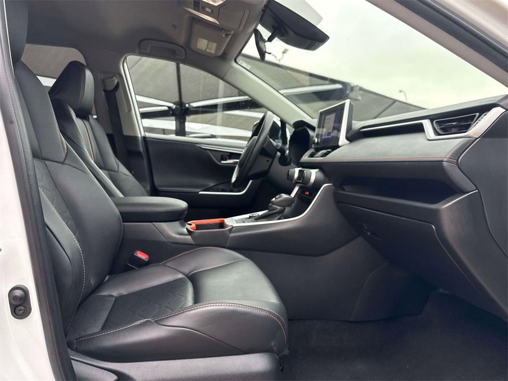 Used 2023 Toyota RAV4 Adventure image 12