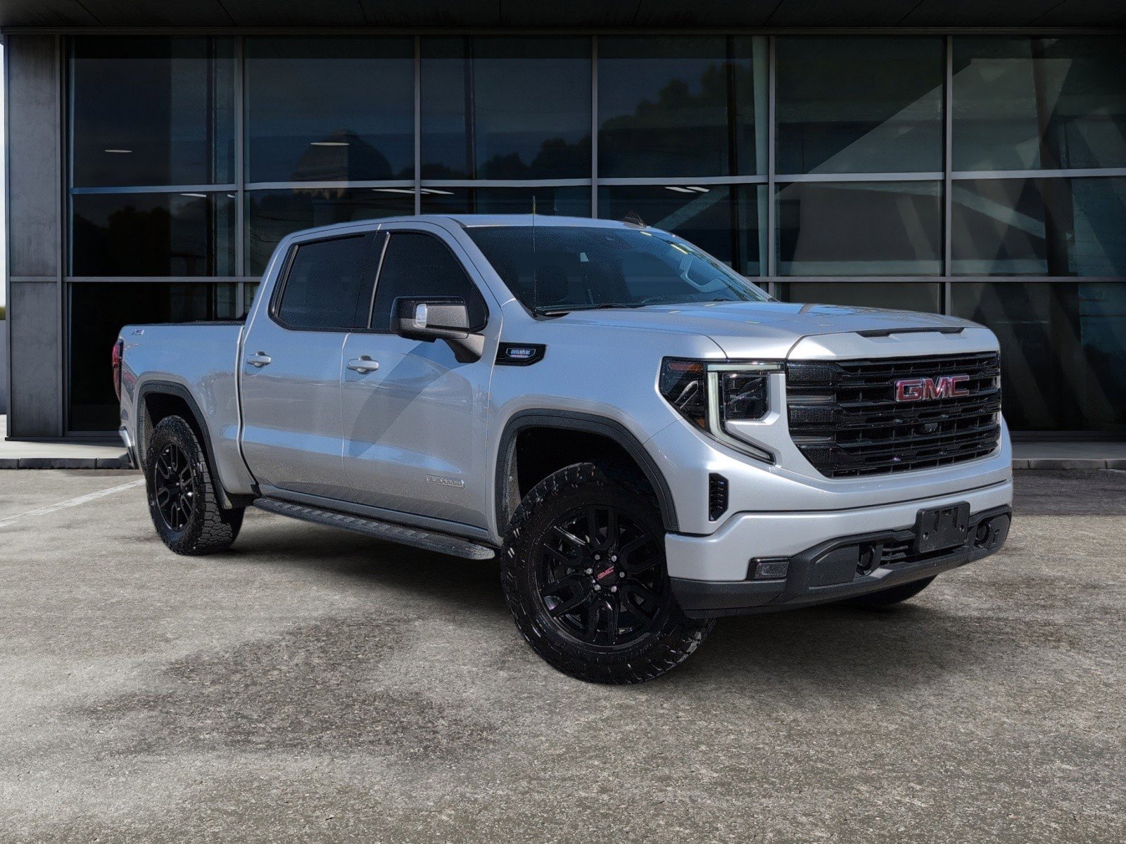 Used 2022 GMC Sierra 1500 Elevation w/ Elevation Premium Package
