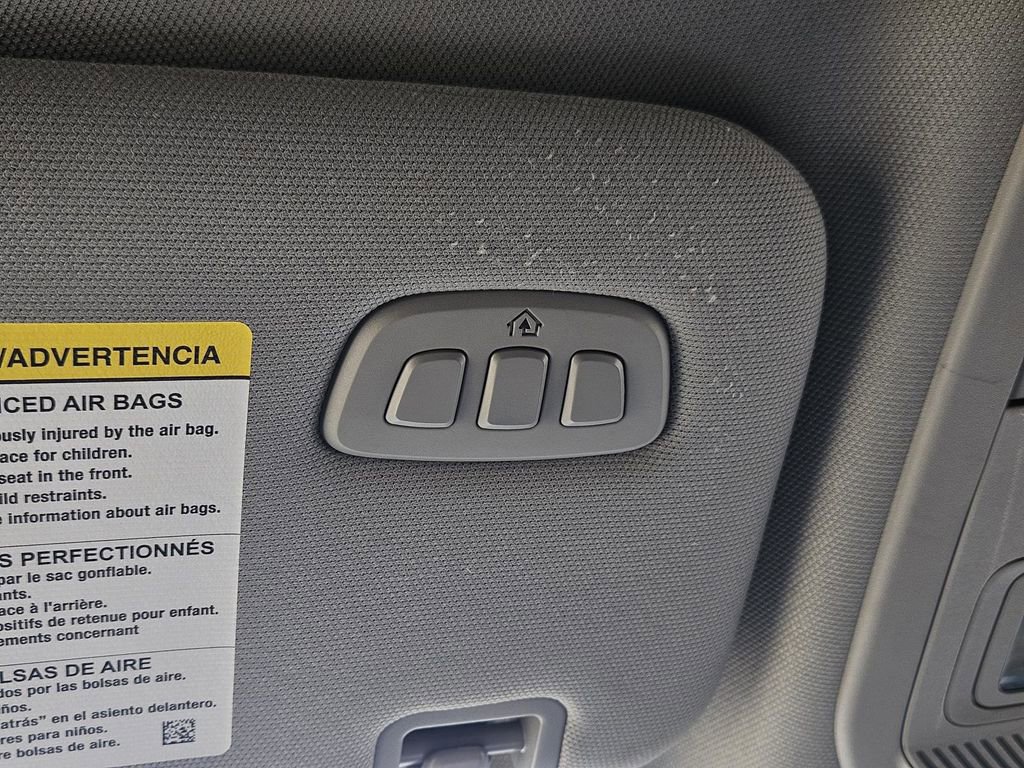 Used 2023 Ford Explorer Limited image 22