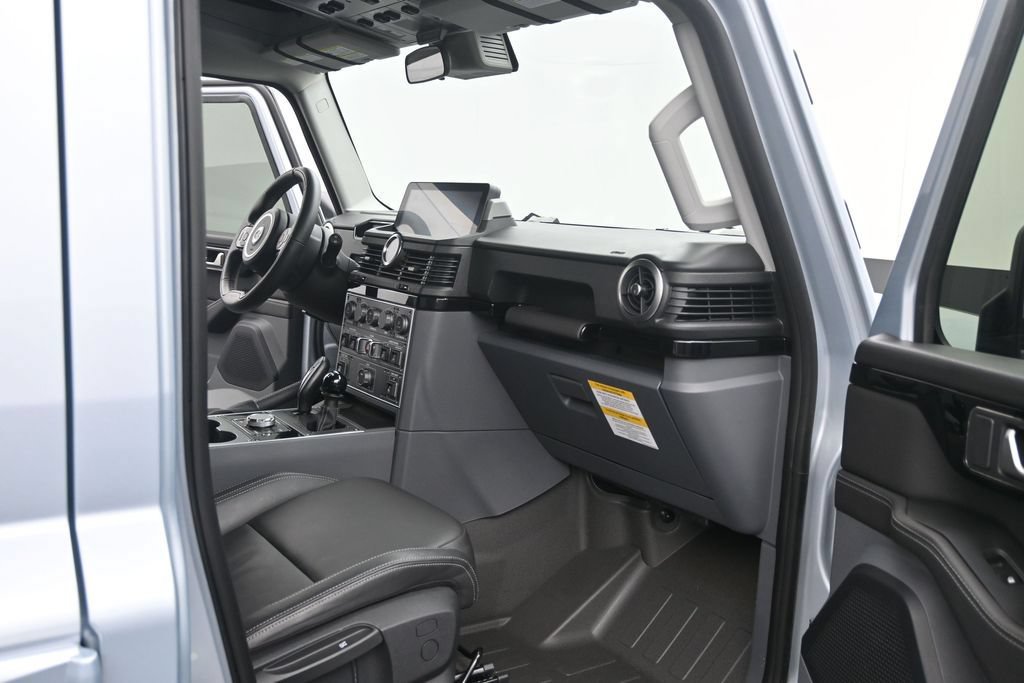 Used 2024 INEOS Grenadier Station Wagon AWD/4WD image 20